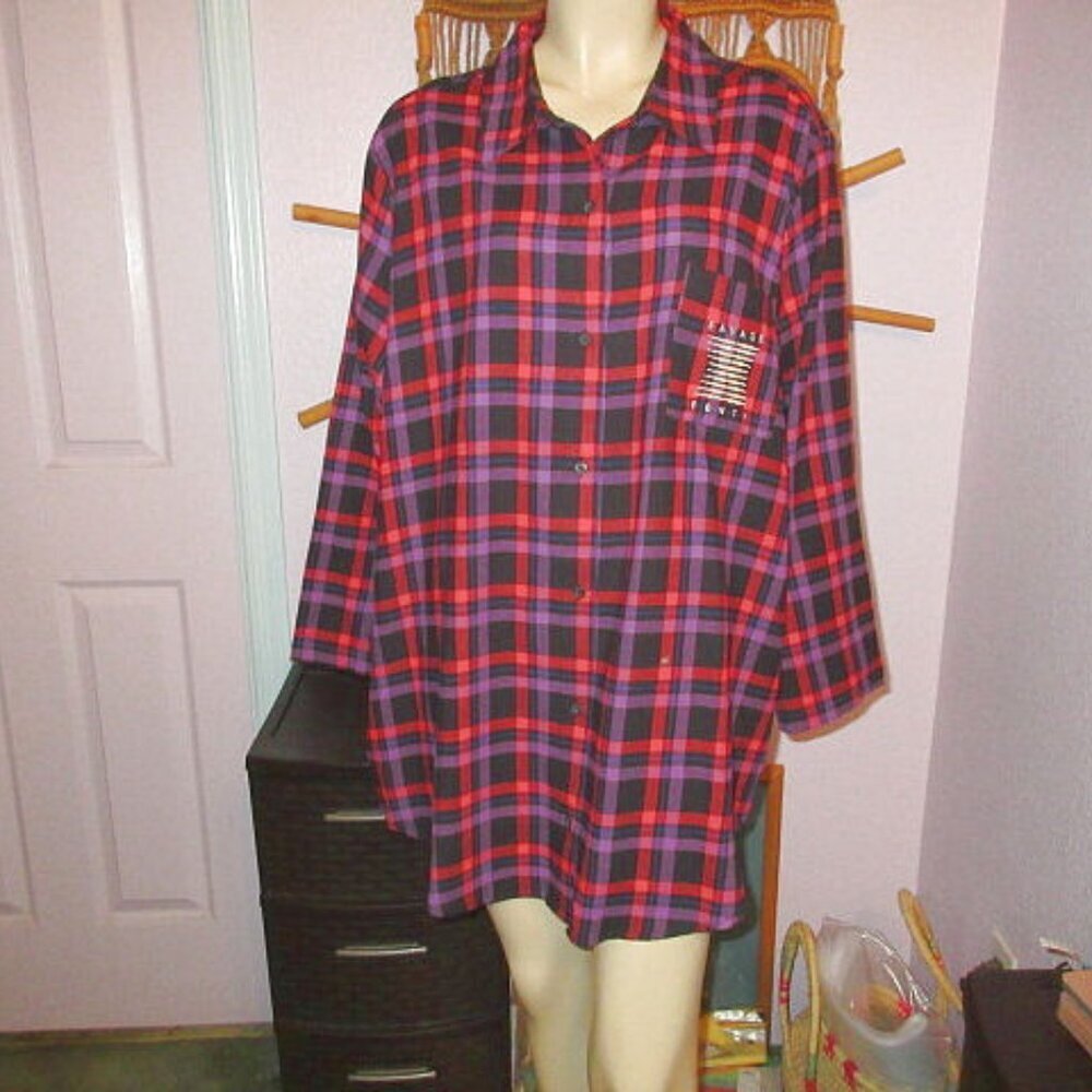 Savage x Fenty Flannel Sleep Shirt Size 2X Embroidered Button Up Rainbow Plaid